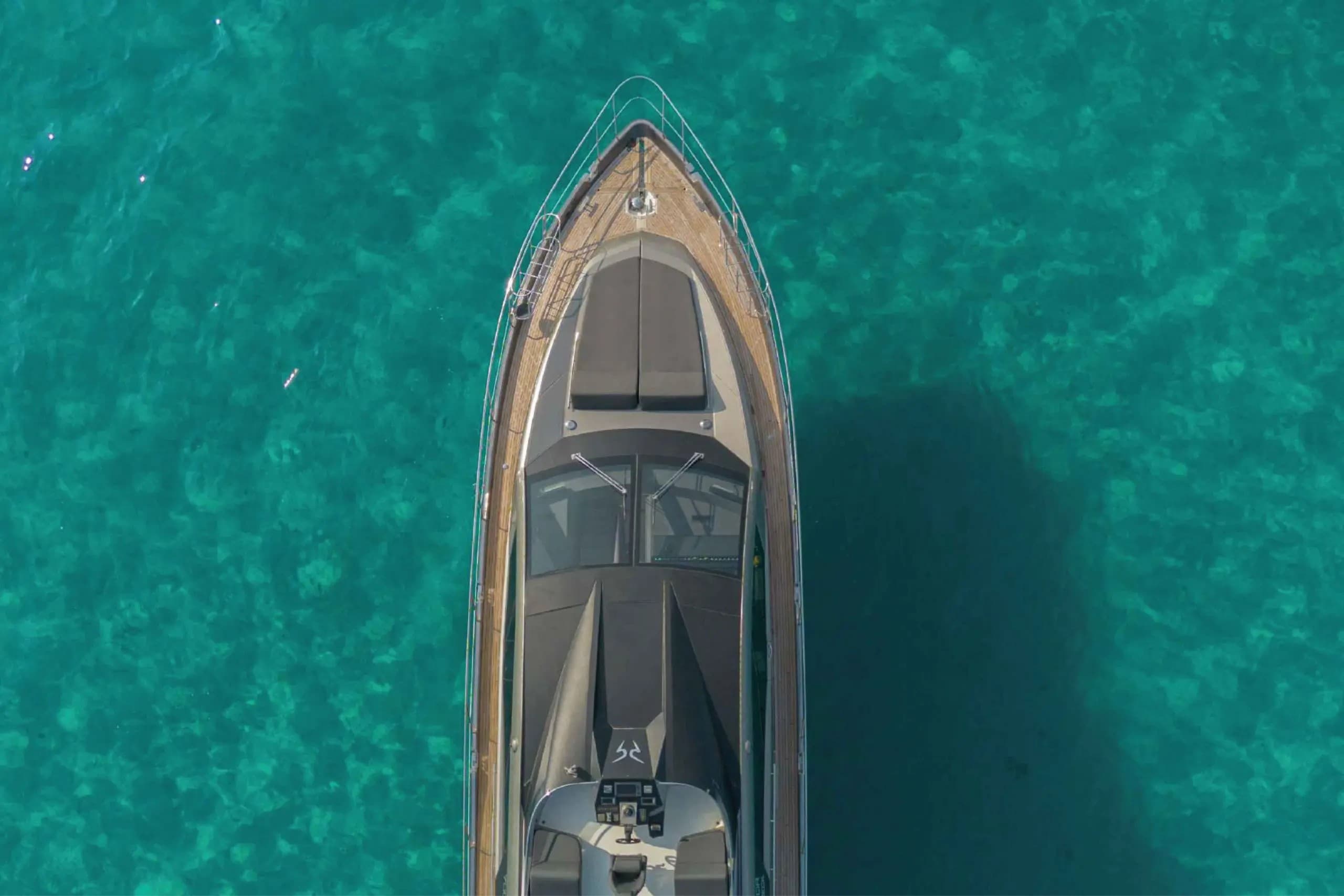 how to book a yacht in dubai