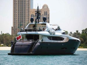 rent the 100ft yacht khalili