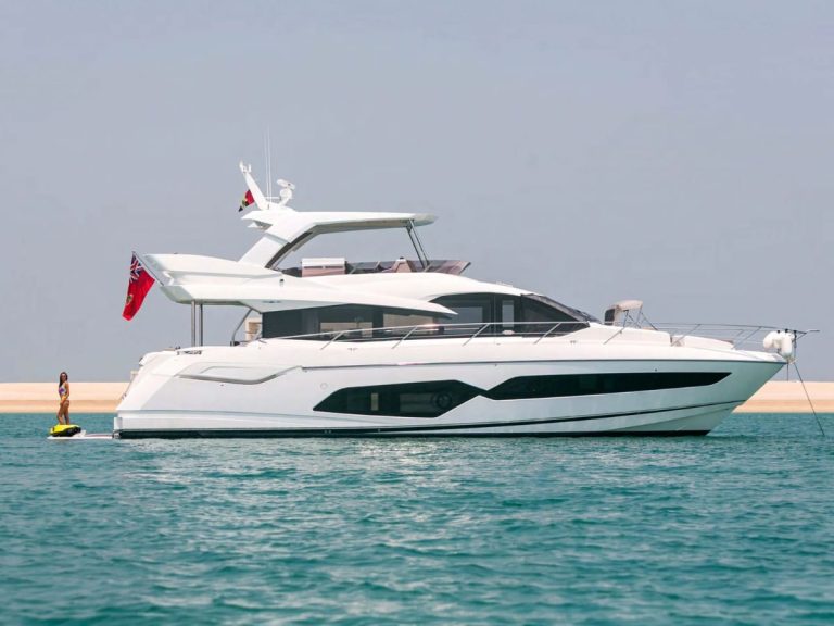 rent the 70ft yacht my serenity